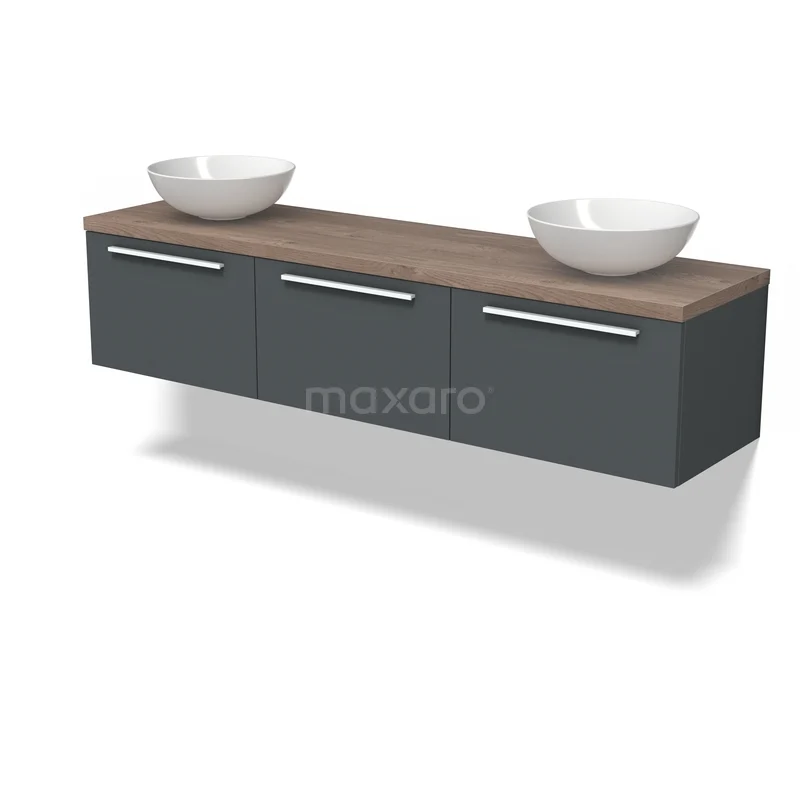 Grijze zwevende badkamermeubelset met houten blad, dubbele wastafel en moderne chrome handgrepen.