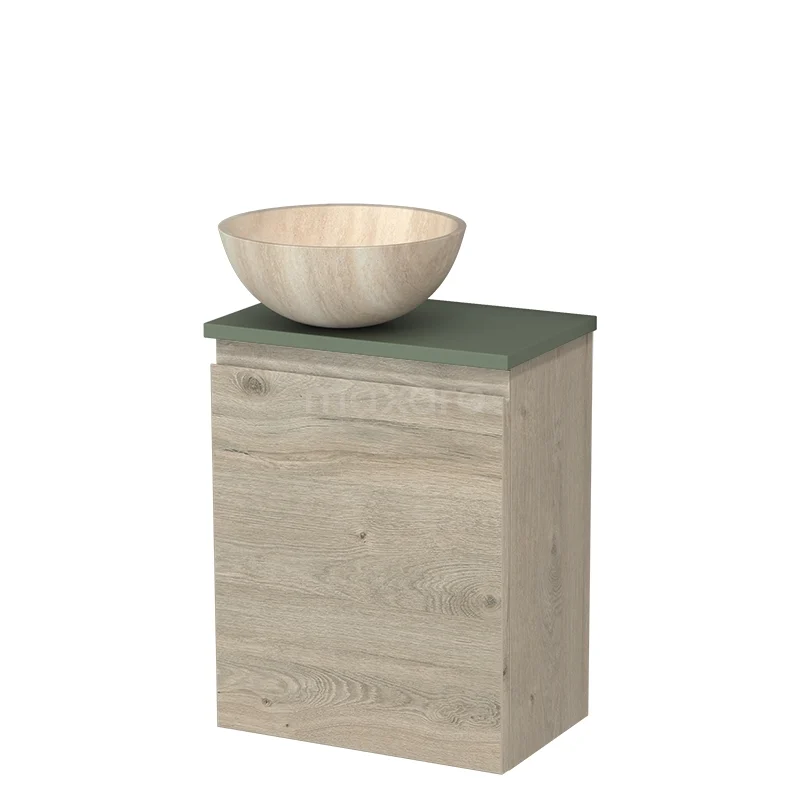 Houten badkamerkast met groen blad en bijpassende ronde wastafel in natuursteen, ideaal voor een moderne badkamerstijl.