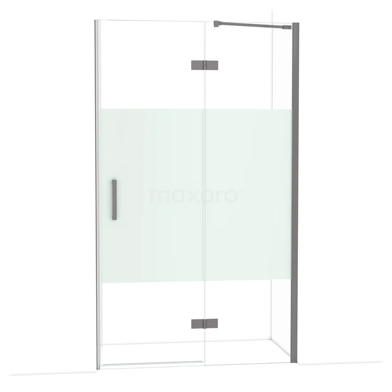 Helder glazen douchedeur met mat glazen strook, chromen details en strak ontwerp; ideaal voor een moderne badkamer.