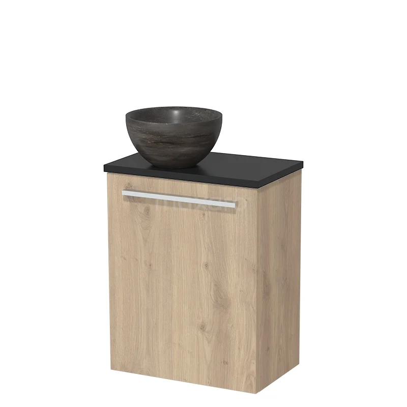 Houten badkamerkast met zwarte waskom, modern ontwerp, mat zwart blad en metalen handgreep, ideaal voor compacte badkamers.