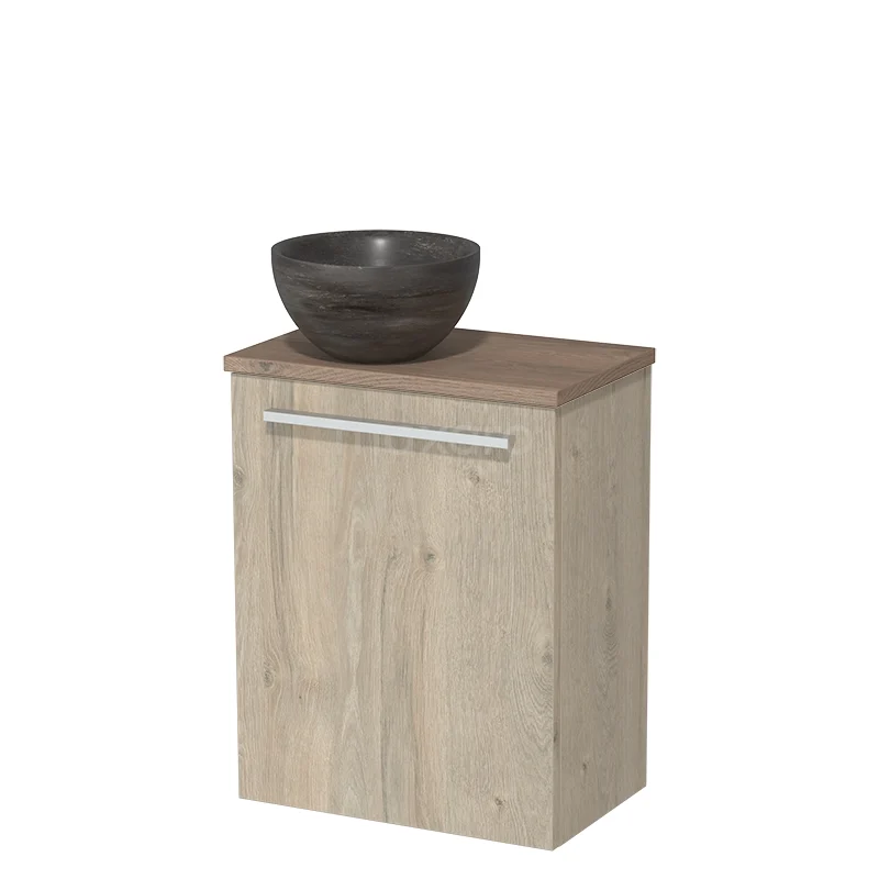 Houten badkamerkast met wastafelkom, eiken look, metalen handgreep en modern design voor een stijlvolle badkamerinrichting.