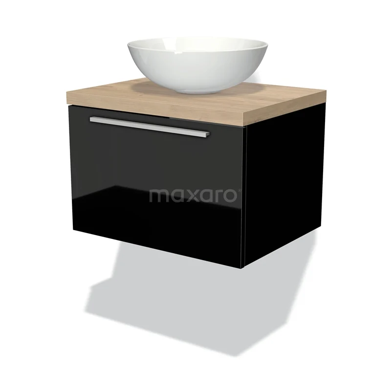 Badmöbel für Waschtischunterschrank mit Konsole 60cm Modulo Plato Hochglanz Schwarz 1 Schublade Flach hellbraune Eiche Platte BMK11-00930 Moderne schwarze Wandregal mit Holzplatte und weißem Aufsatzwaschbecken, ideal für eine stilvolle Badezimmergestaltung.