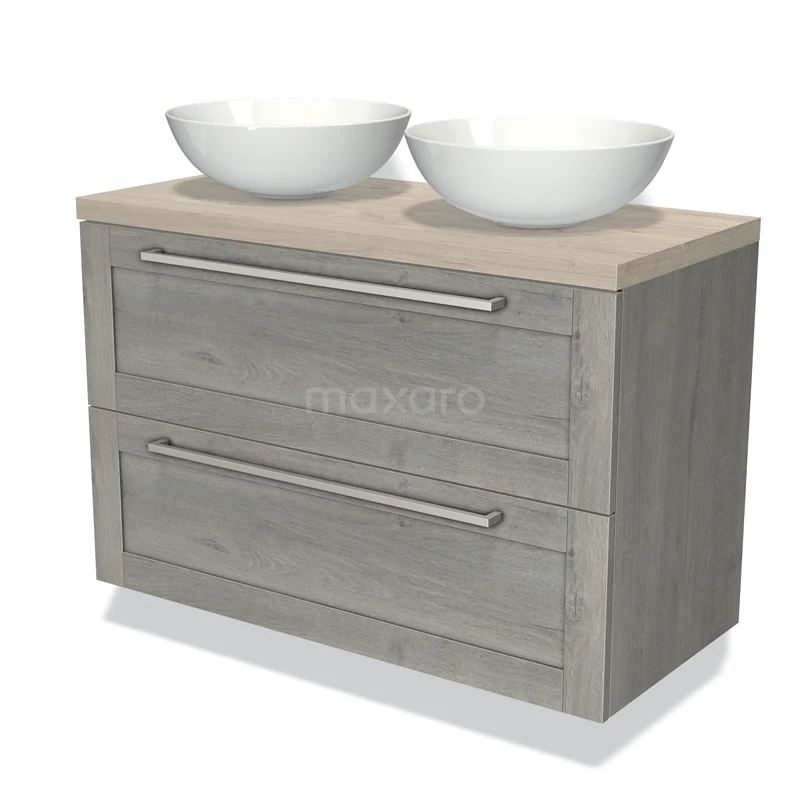Houten badkamermeubel serie Oak met twee witte waskommen en metalen handgrepen, ideaal voor moderne badkamers.