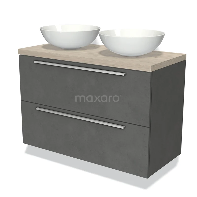 Grijze badkamermeubelset met houtlook blad, dubbele witte waskom en metalen handgrepen. Modern en functioneel design.