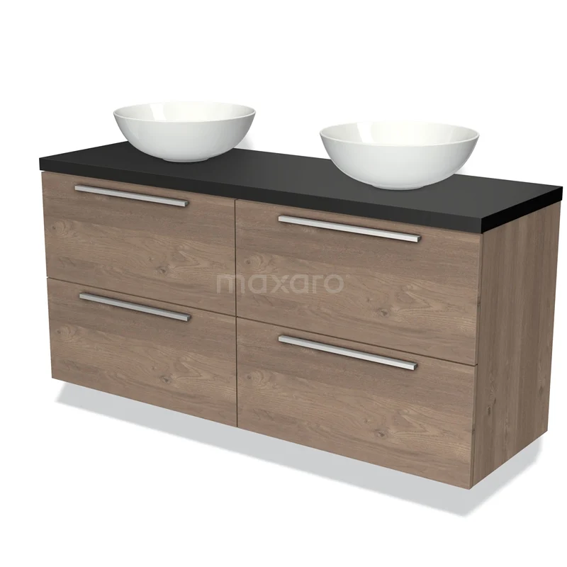 Houten badkamermeubel met dubbele witte wastafels, zwarte onderplaat en chromen handgrepen; modern design.