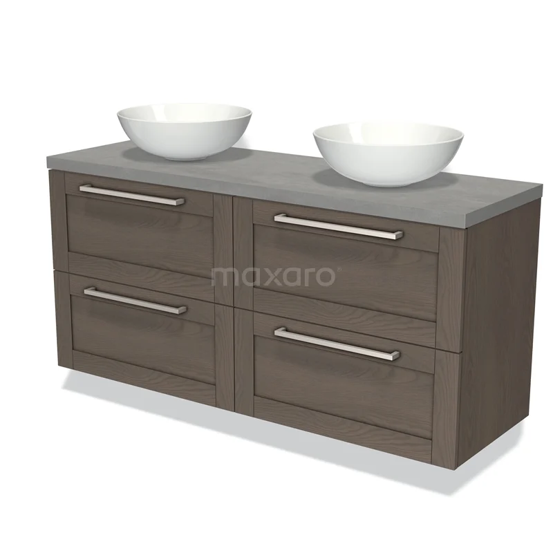 Houten badkamerkast met dubbele wastafel, grijs blad en metalen handgrepen; moderne stijl voor een strakke badkamerinrichting.