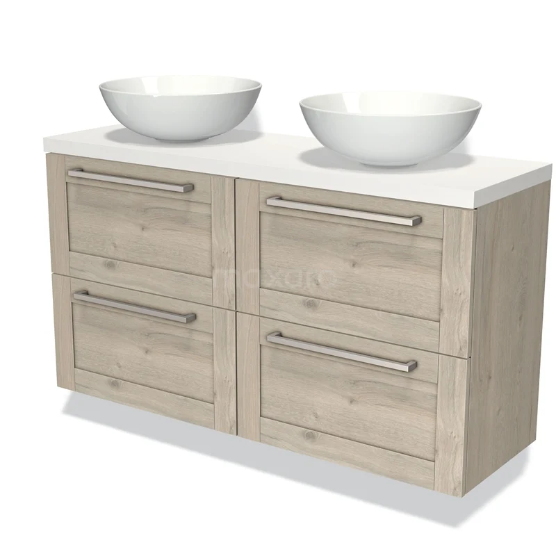 Houten badkamermeubel met dubbele wastafels, lichte houtkleur, moderne rvs-grepen en vier ruime lades.