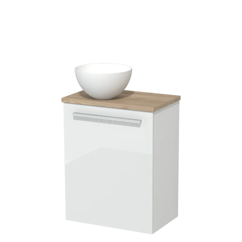 Witte badkamerkast met houten blad en ronde, witte keramische waskom; modern design voor compacte badkamers.