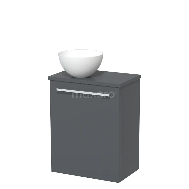 Grijze houten badkamermeubel met wastafelkom, modern design en metalen handgreep, ideaal voor kleine badkamers.