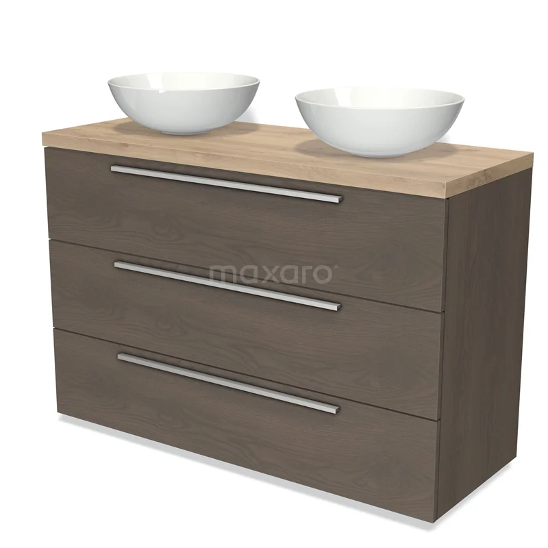 Bruine houten badkamerkast met 3 lades, dubbele witte waskommen en metalen handgrepen, ideaal voor een moderne badkamer.