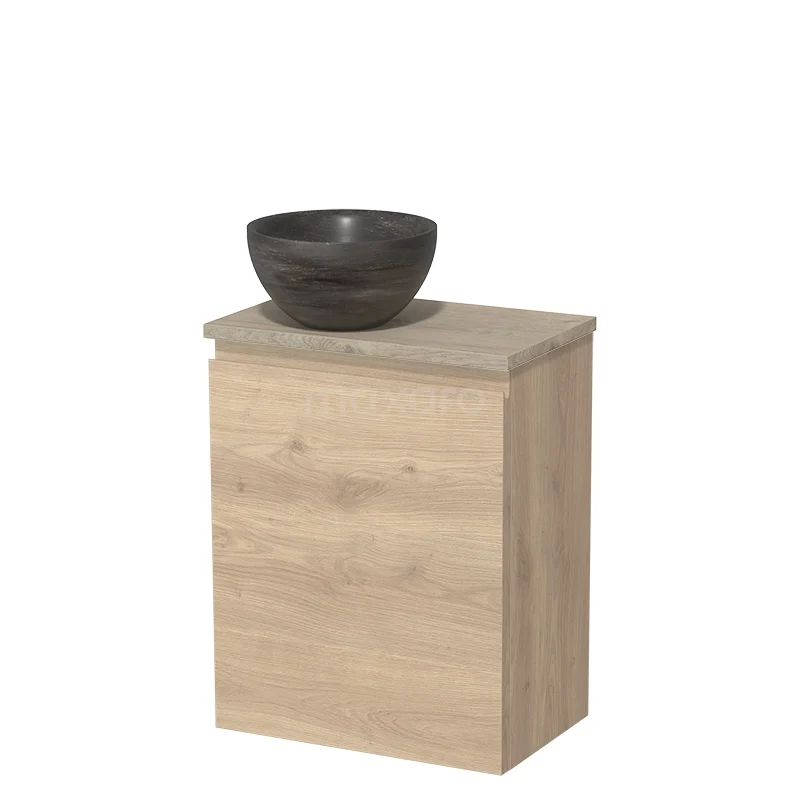 Houten badkamerkast met natuurstenen wastafel, compacte staande uitvoering, ideaal voor moderne badkamerinrichting.