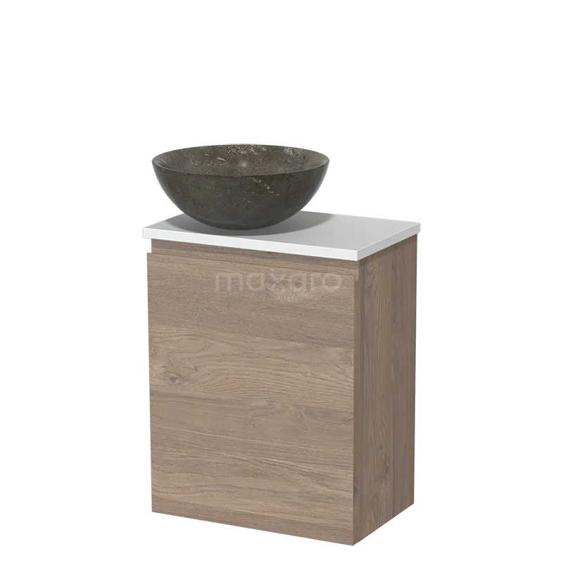Houten badkamermeubel met wastafelkom van natuursteen, compact design en geschikt voor moderne badkamerinrichting.