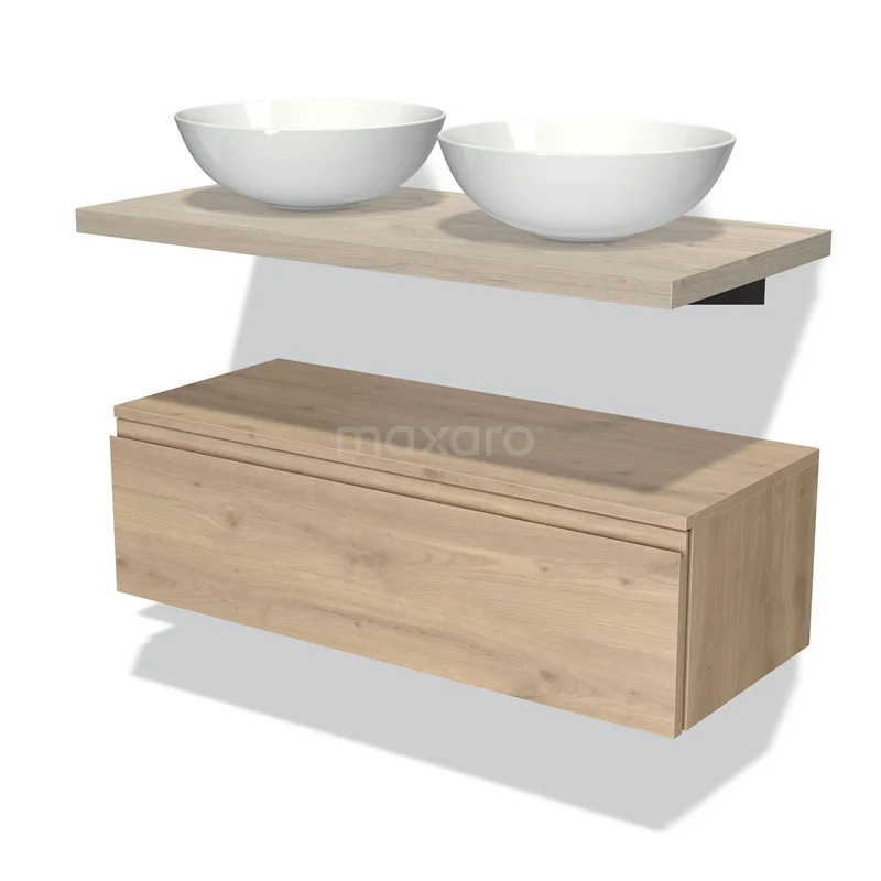 Eikenhouten badkamermeubel met zwevende plank, twee witte kommen en softclose lade, perfect voor moderne badkamers.